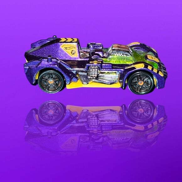 2015 Hot Wheels Turbot DHP31 Purple Die Cast Car Toy - Picture 5 of 5